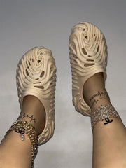 Ausgehöhlte EVA-Slides