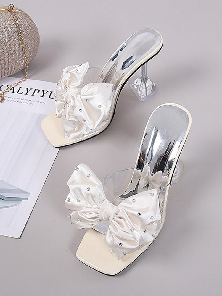 Sandalen aus Seide mit Schleife und Strass-Deko