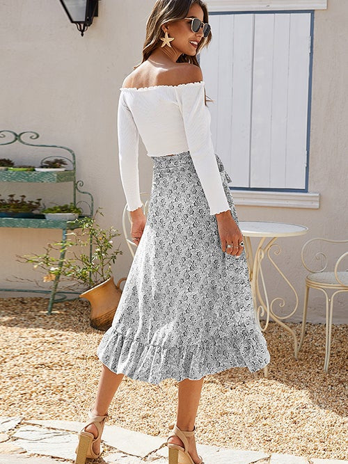 High Low Rock mit kleinem Blumenmuster und seitlicher Schnürung 