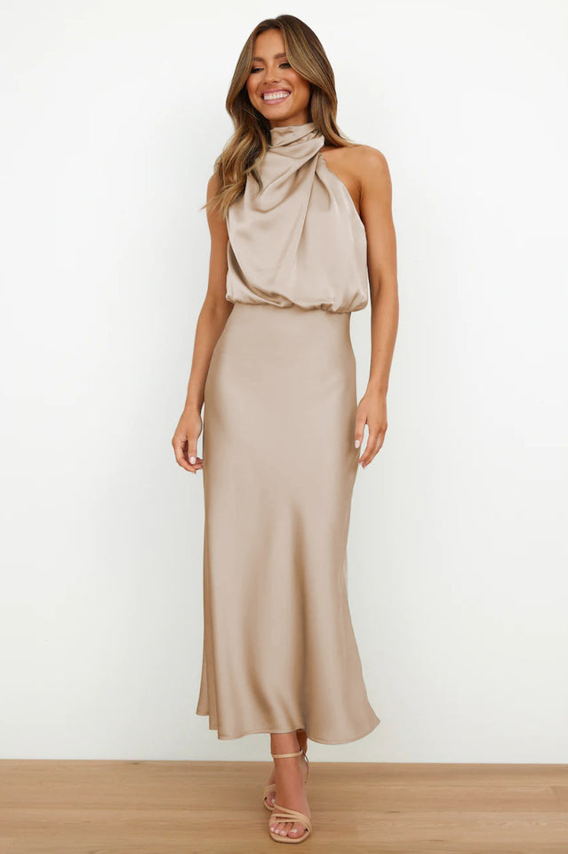 Neckholder-Brautjungfernkleid aus Satin mit ärmellosem Schnitt