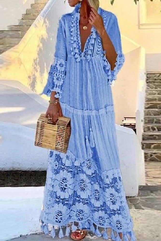 Bodenlanges Sommerkleid mit V-Ausschnitt und Patchwork und neun Ärmeln