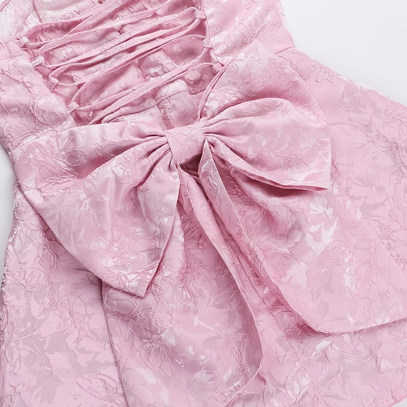 Harper – Ärmelloses Minikleid mit Schleifenverzierung