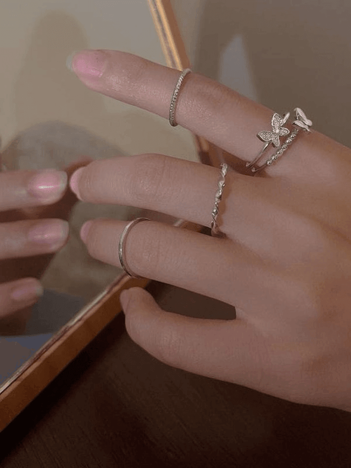 4 Stücke Schlichter Ring mit Schmetterling Dekor