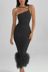 One-Shoulder Neckholder-Swingkleid aus Pelz