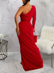 Kleider mit One-Shoulder-Träger und Rüschen