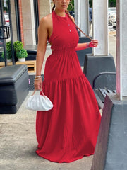 Neckholder-Maxikleid mit rückenfreiem Schnitt
