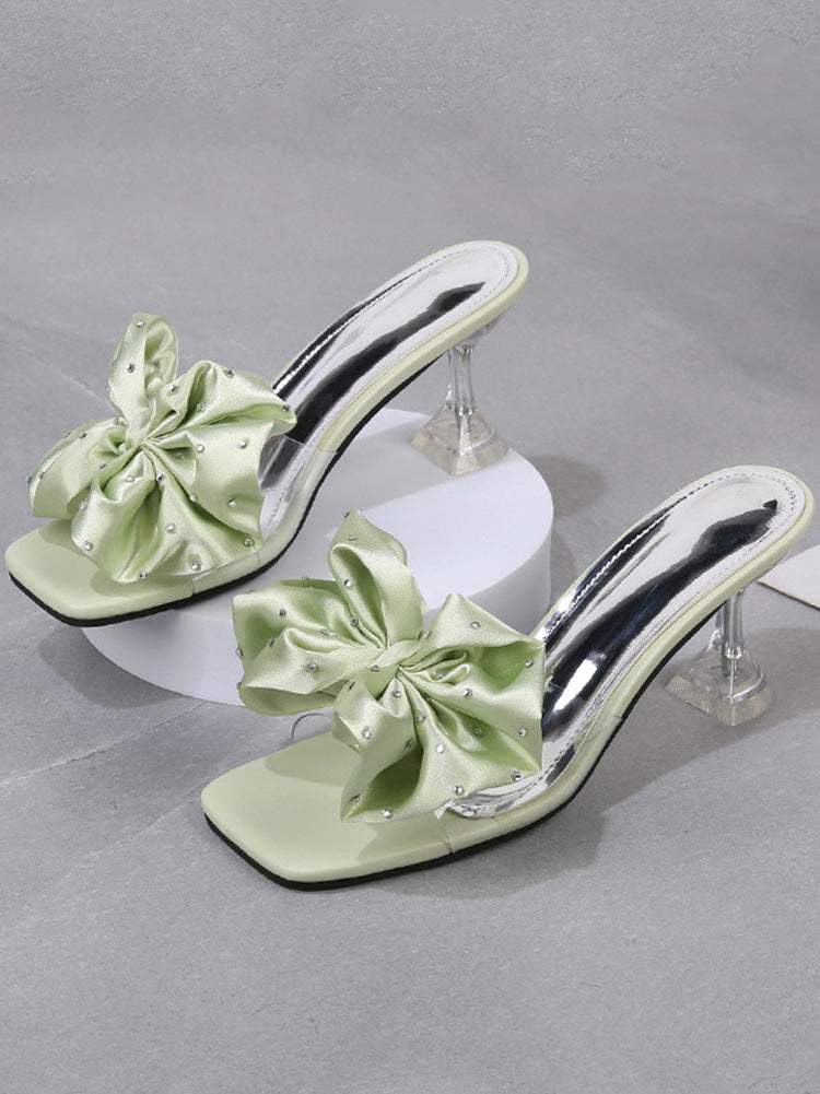 Sandalen aus Seide mit Schleife und Strass-Deko