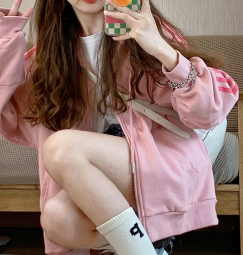 Oversize-Kapuzenpullover mit Reißverschluss und Persönlichkeitsdruck in Rosa