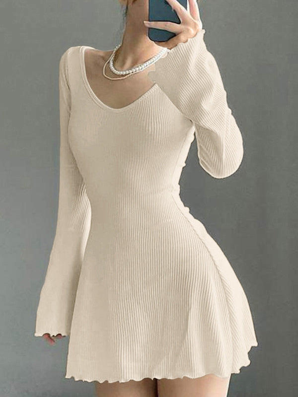 Simple Knitted Long Sleeve Mini Dress