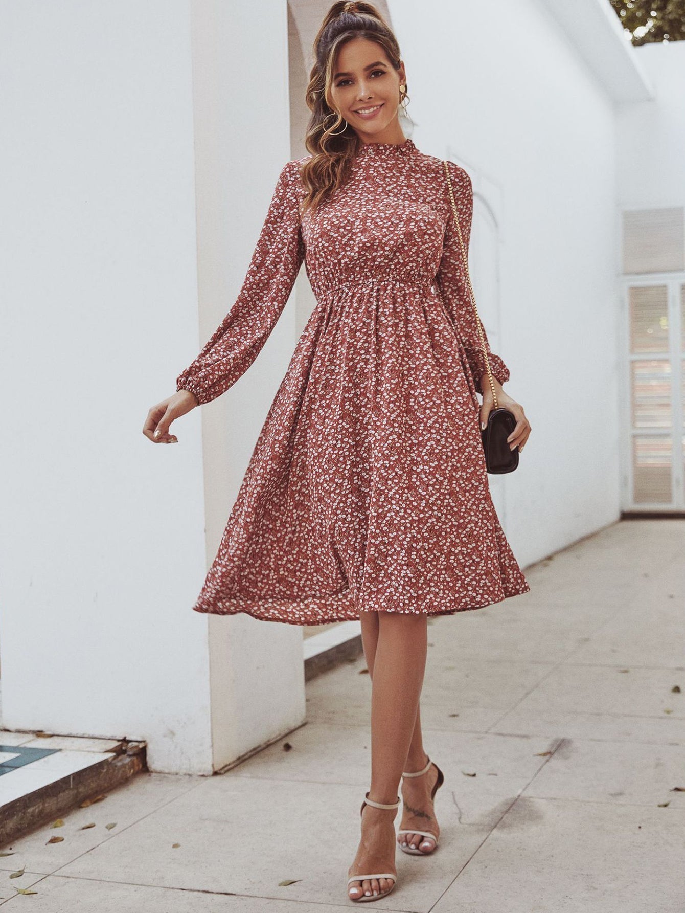 Disty Floral Mock Neck Elastic Wasit Dress Sai Feel