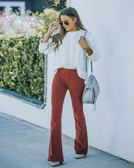 Sophie High Rise Bell Bottom Cordhose - Ziegelrot