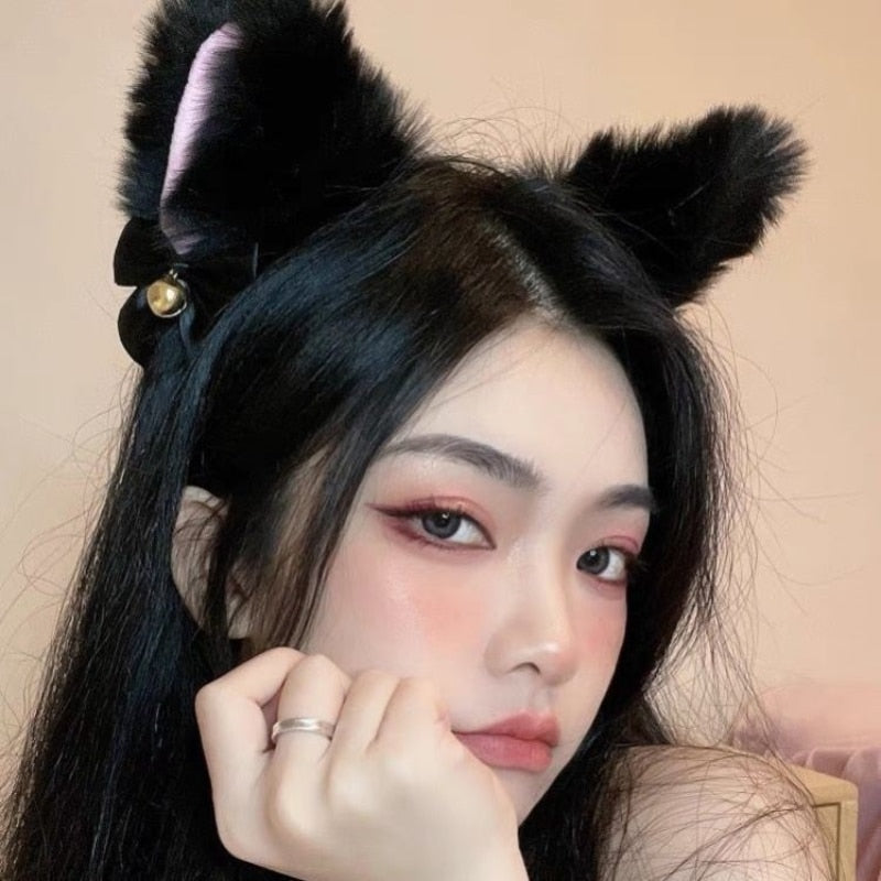 Süßes luxuriöses Neko-Stirnband mit Glöckchenohren 