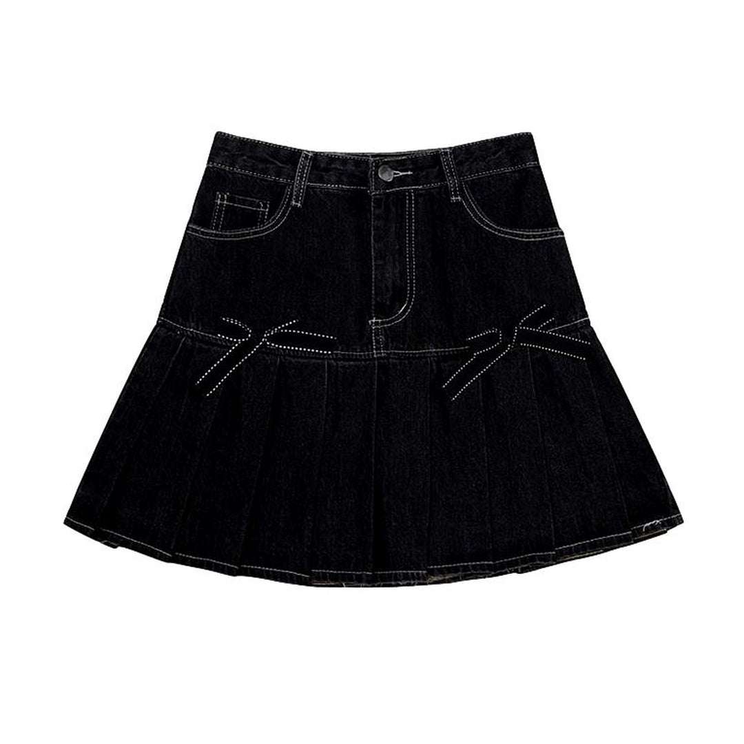 Denim skater skirt with ribbons