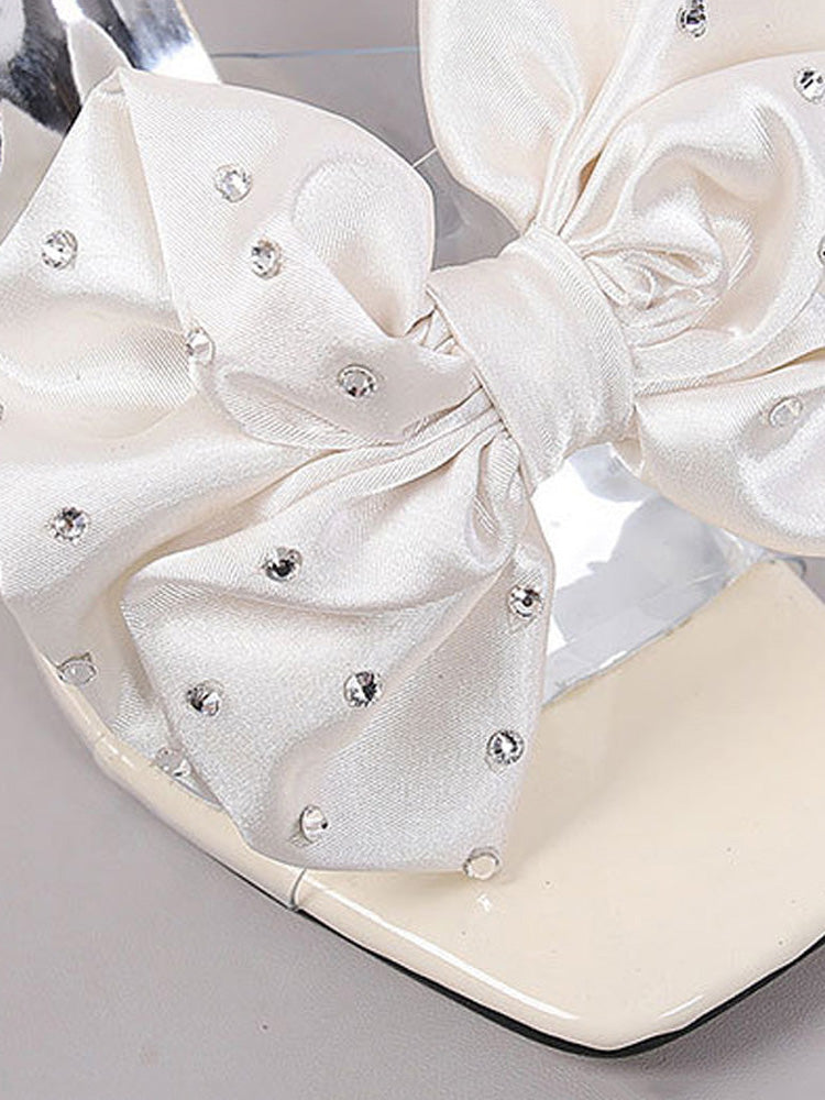 Sandalen aus Seide mit Schleife und Strass-Deko