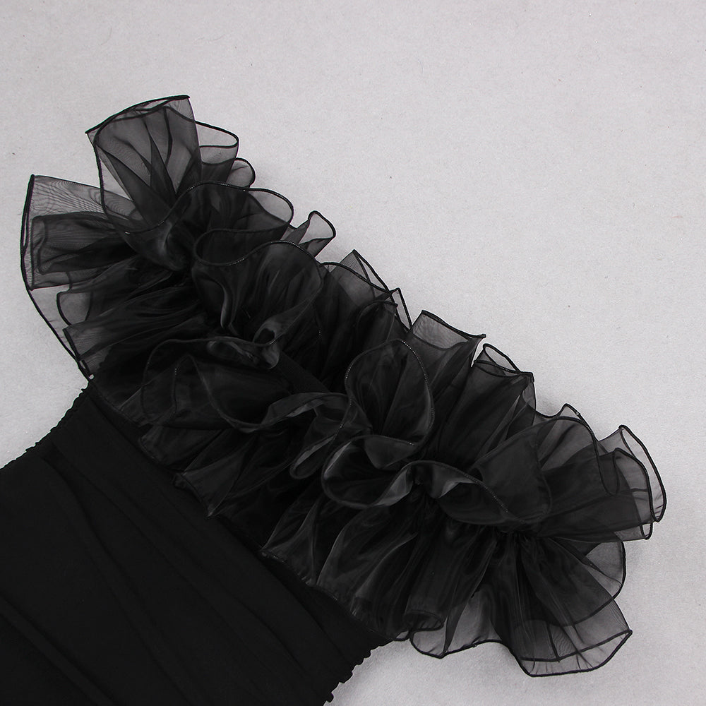 Trägerloses, ärmelloses Mini-Bandage-Kleid mit Rüschen