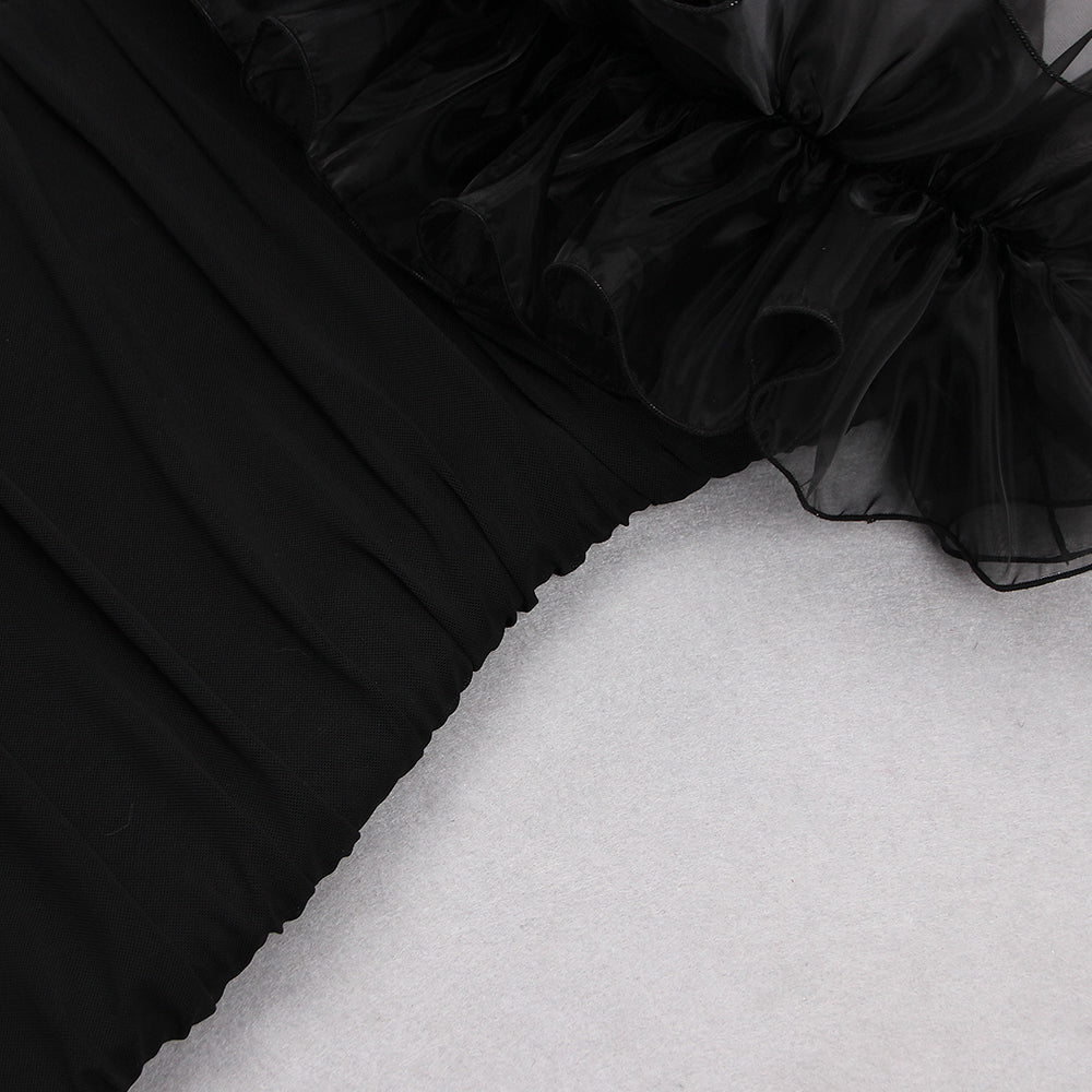 Trägerloses, ärmelloses Mini-Bandage-Kleid mit Rüschen