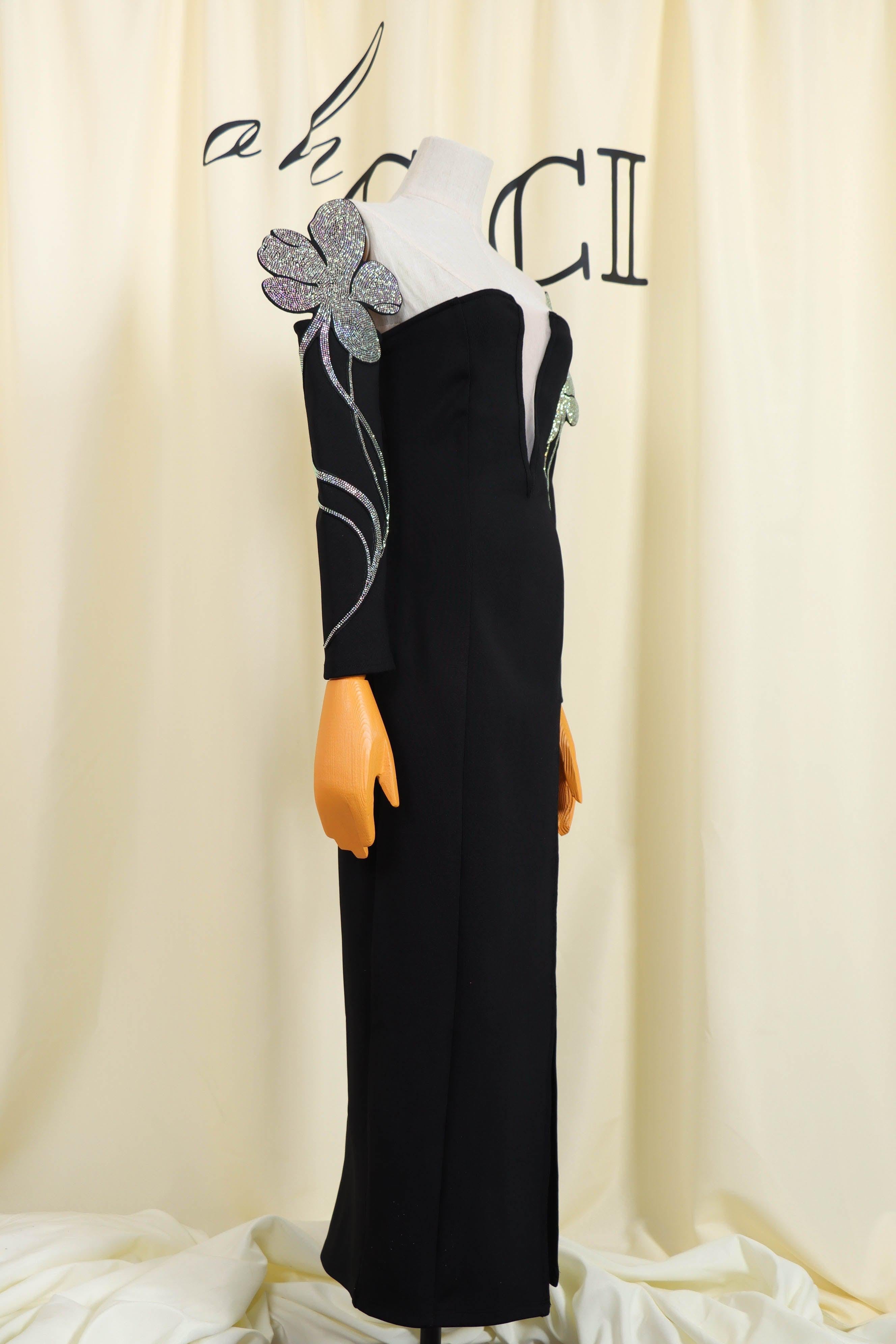 Schwarzes schulterfreies Maxi-Bandage-Kleid 