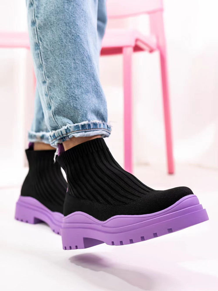Strickstiefel mit Plateau und runder Spitze