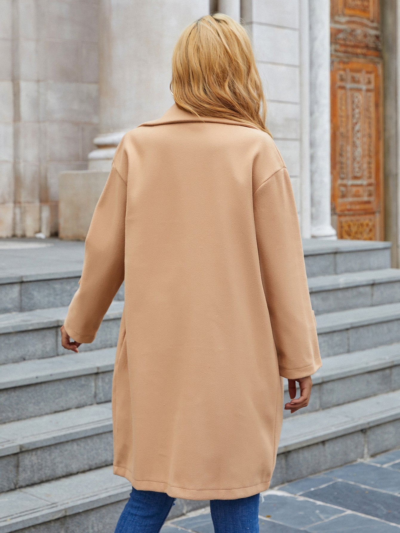 Mid-length khaki one-button long-sleeved coat