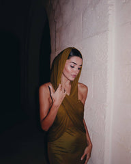 Delris Maxikleid mit Kapuze 