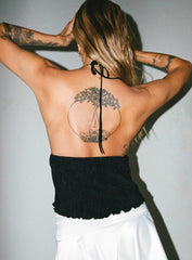Neckholder-Crop-Top mit Bindeband hinten und Rüschensaum