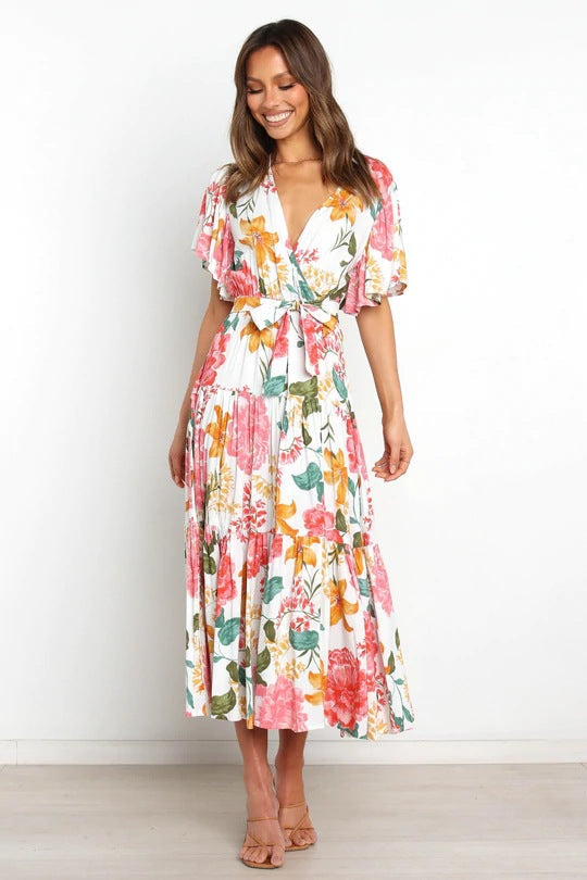 Taylen Maxikleid aus Satin mit Blumen- und Cut-Outs 