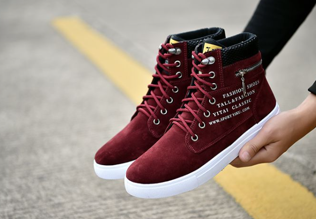 Pretty Stylish Men's Korean Chain Men's Shoes