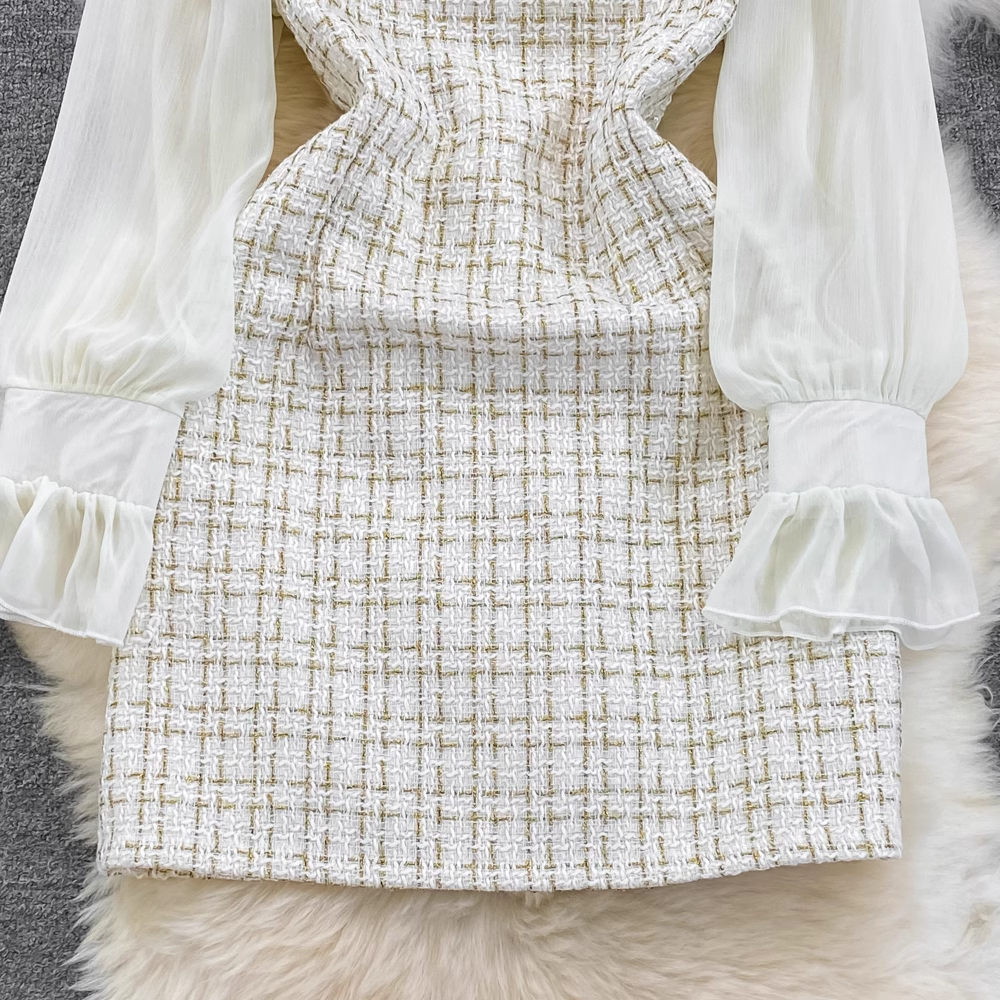 A-Linien-Kleid aus Tweed mit Chiffonnähten und langen Ärmeln