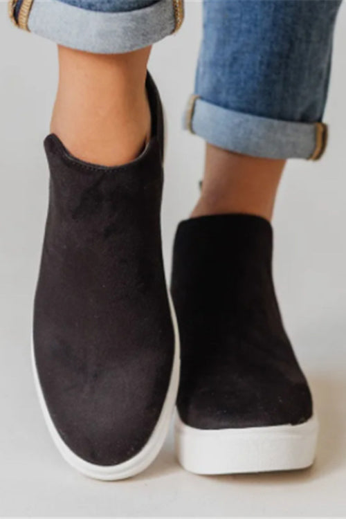 Stiefelette mit Keilabsatz