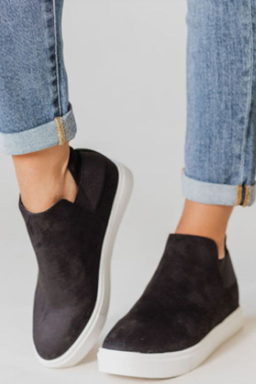 Stiefelette mit Keilabsatz