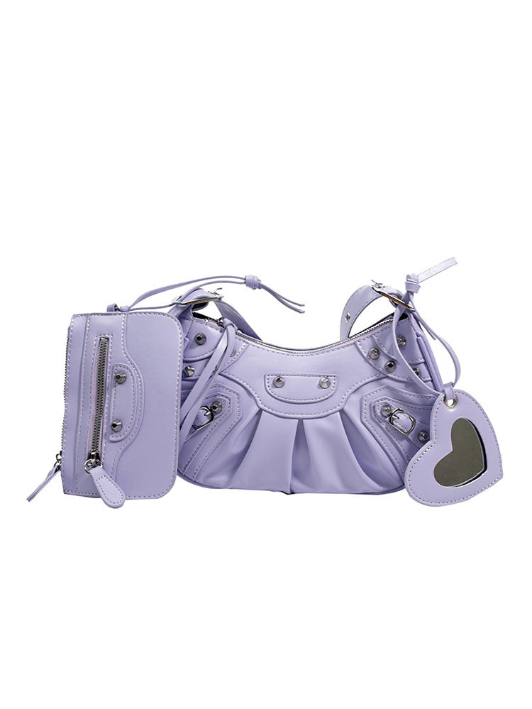 Schultertasche mit Nieten