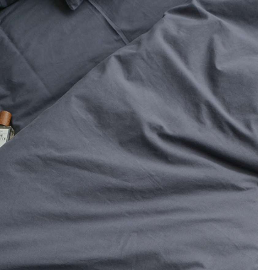 Earth Tone Bedding Set - Gray