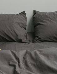 Earth Tone Bedding Set - Gray