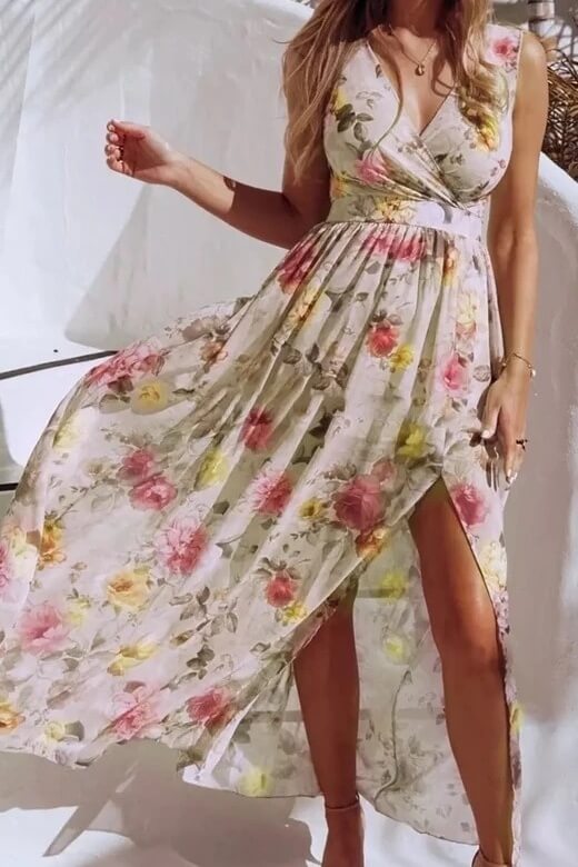 Sweet escape split maxi dress Sai Feel