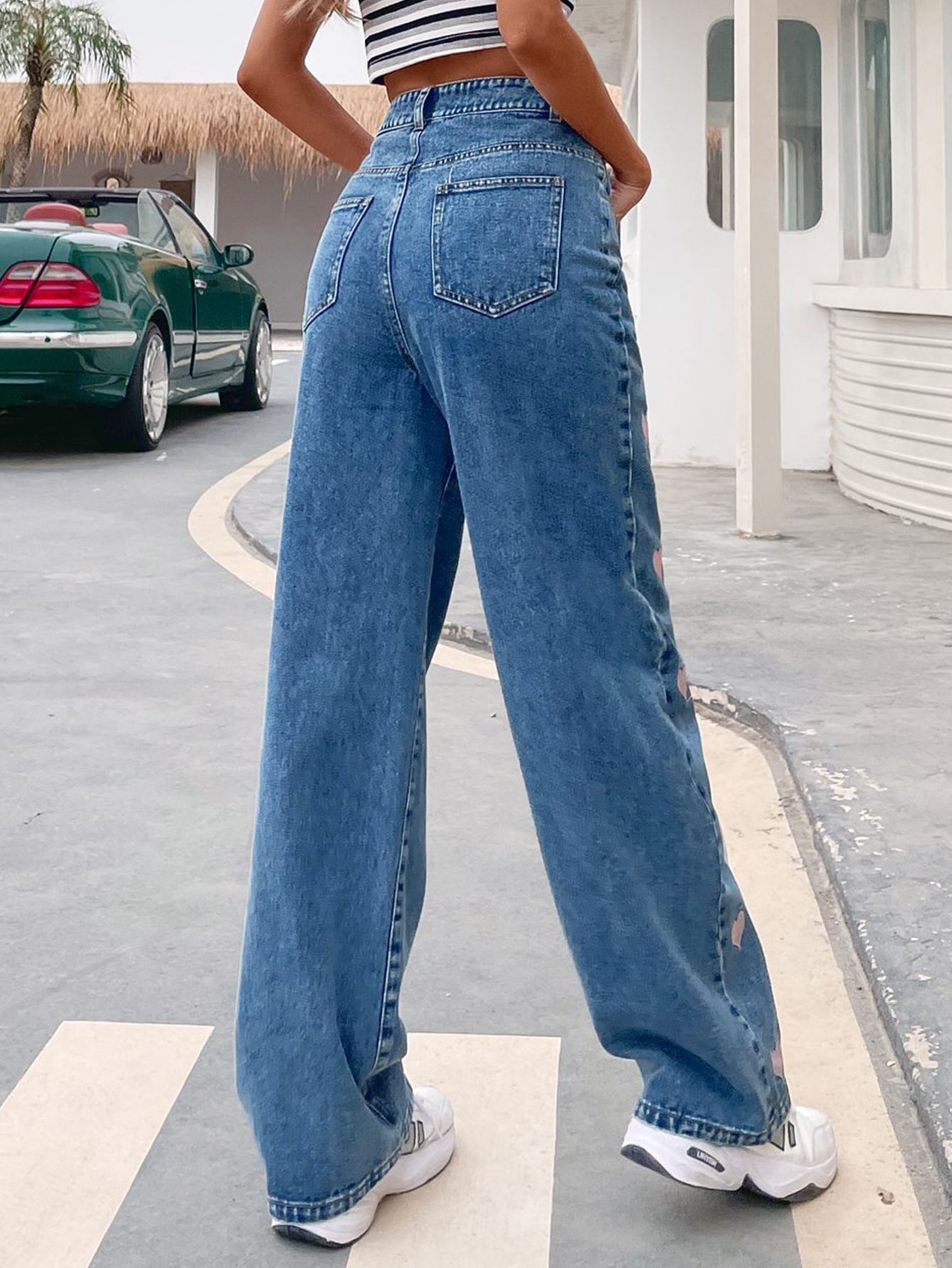 Sweetheart Embroidery Wide Leg Jeans Sai Feel