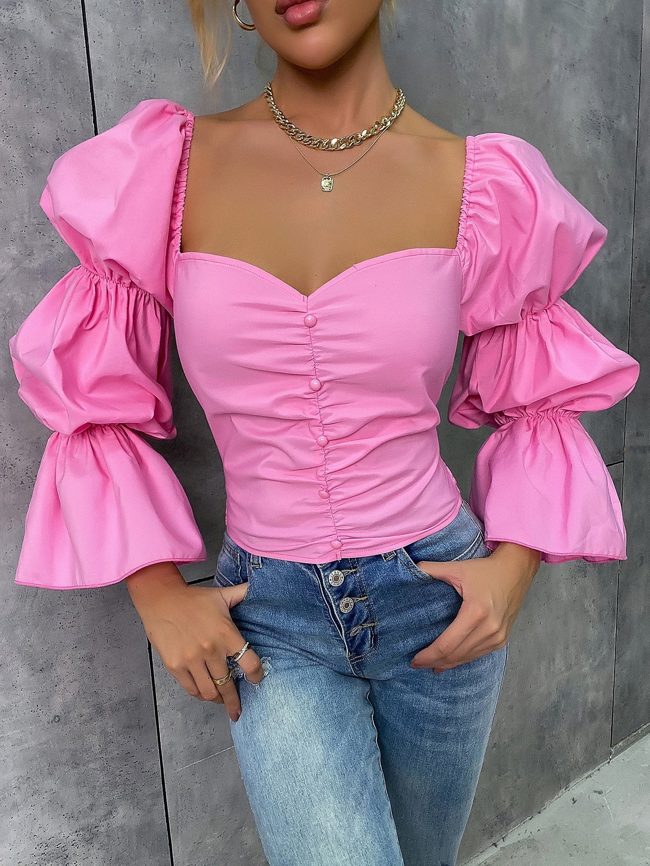 Sweetheart Neck Gathered Sleeve Flounce Cuff Single Breasted Blouse