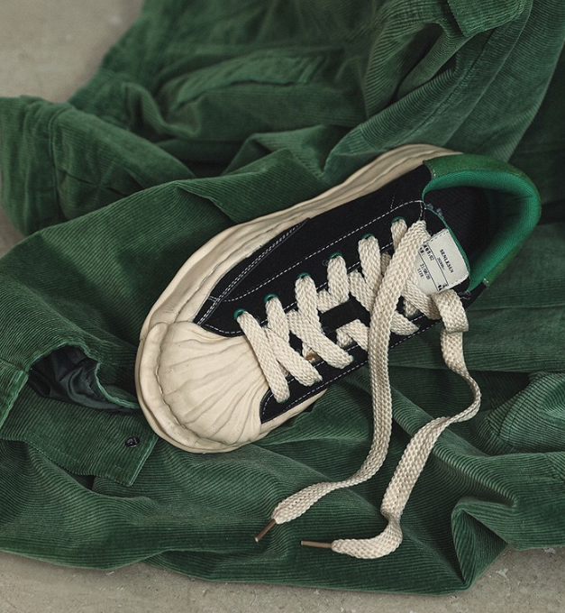 Robuste Herren-Sneaker mit Zehenschutzkappe