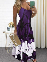 Kleid mit V-Ausschnitt, Blumenmuster und Trägern 