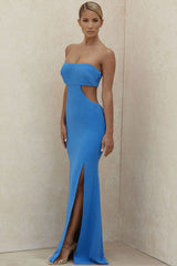Charmantes trägerloses Maxi-Abschlussballkleid mit Cut-Outs und hohem Schlitz - Blau