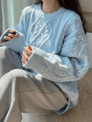 Pullover mit Rundhalsausschnitt und Zopfmuster