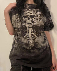Umbriel – Oversize-T-Shirt mit Grunge-Grafik im Totenkopf-Stil