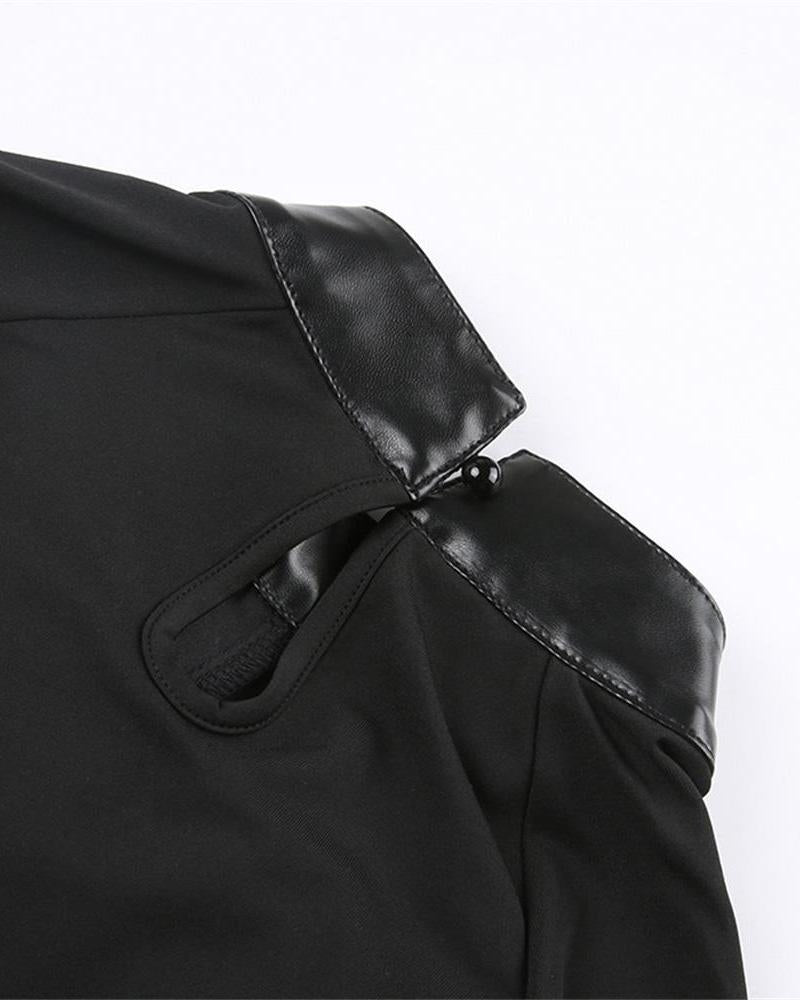 Buckle Consortium Crop Top