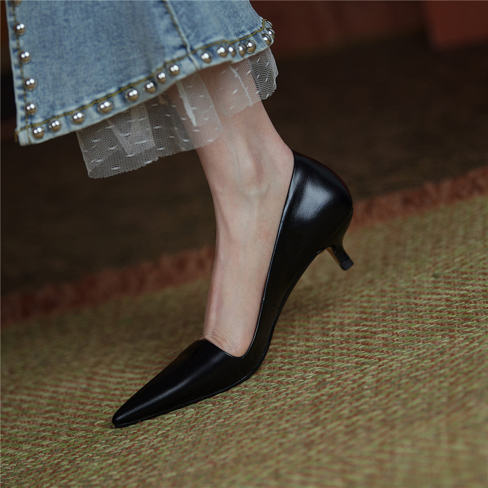 Xyla Handmade Pointy Toe Kitten Heels Newgew