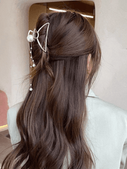 Metal Tassel Pearl Decor Hair Claw