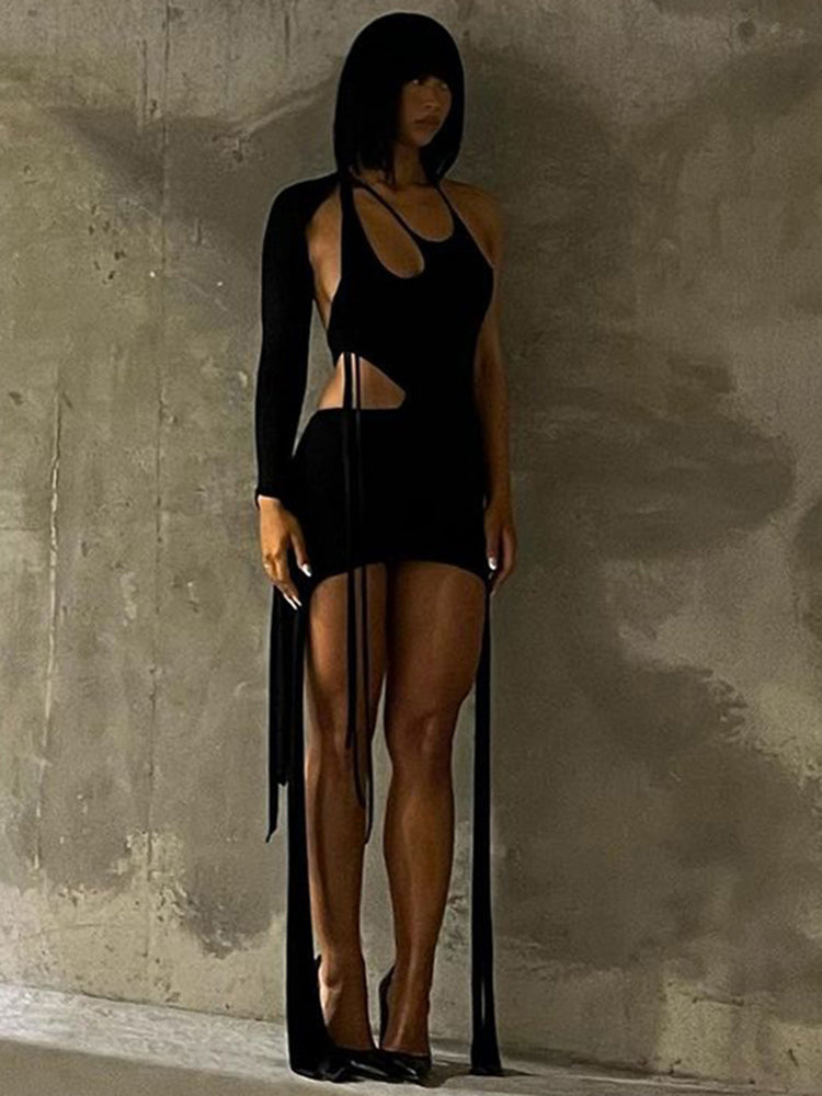 Neckholder-Maxikleid mit halblangen Ärmeln 