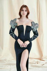 Schwarzes schulterfreies Maxi-Bandage-Kleid 