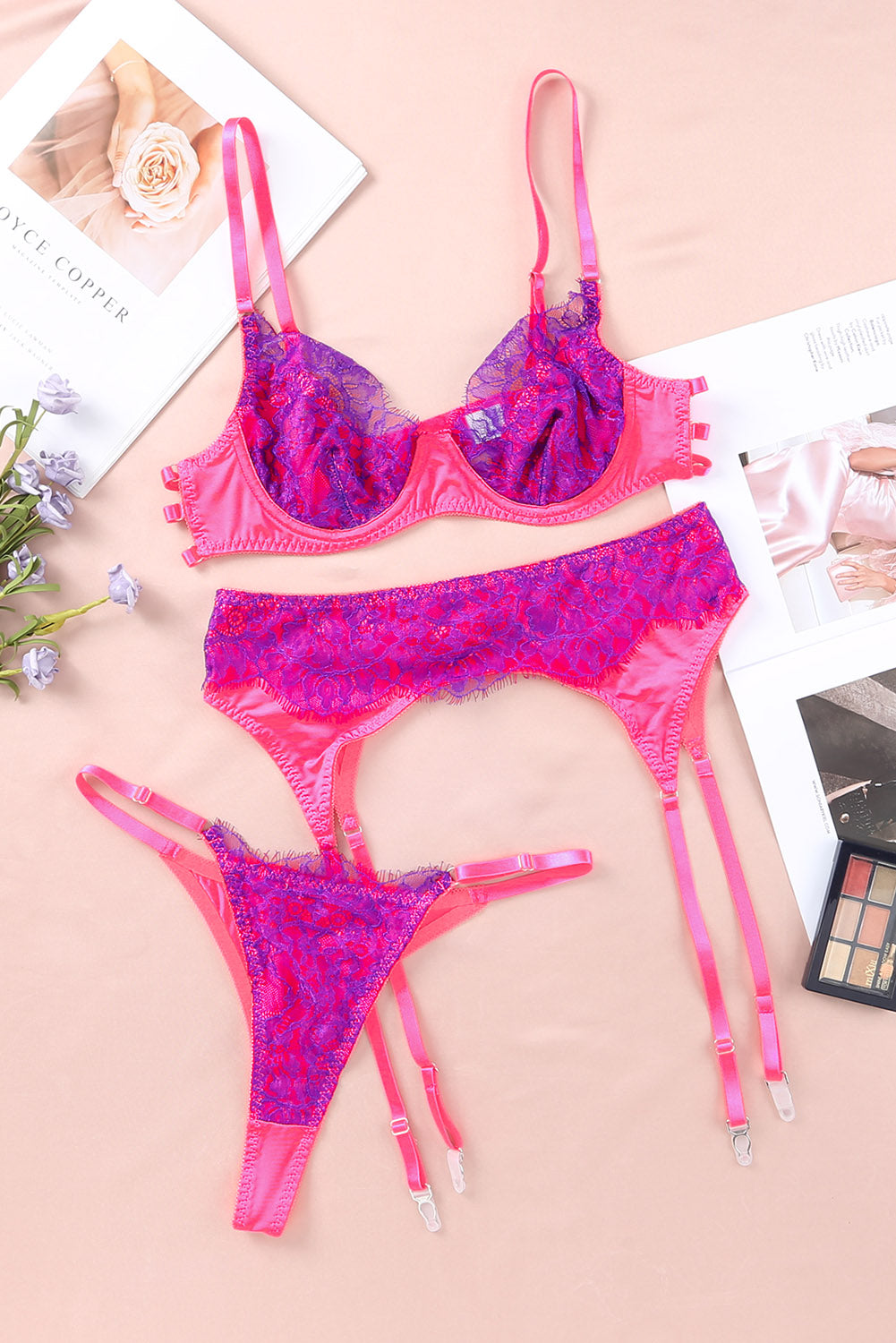 Rose 3Pcs Color Block Lace Contrast Lingerie Set With Garter Belt