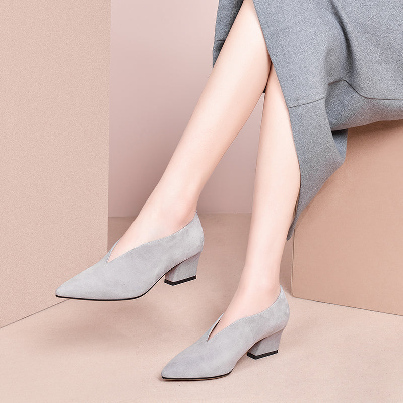 Rachael V Cut Heels Pumps Newgew