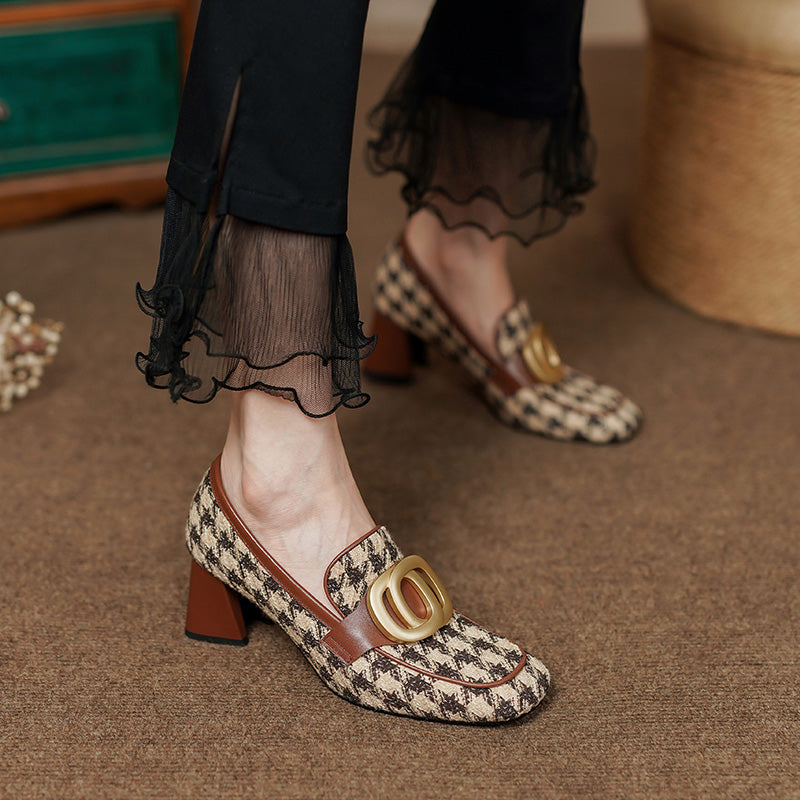 Ivee Chunky Heel Plaid Loafers with Gold Chain newgew