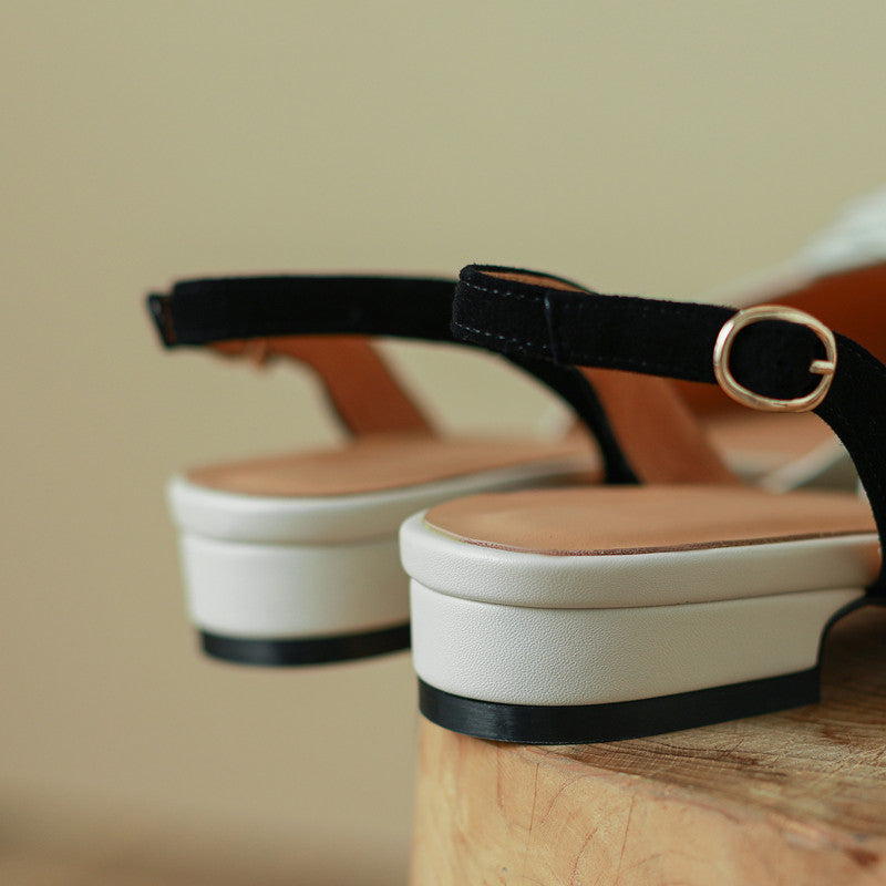 Deja – Handgemachte Slingback-Schuhe mit Blumenmuster und Cap Toe